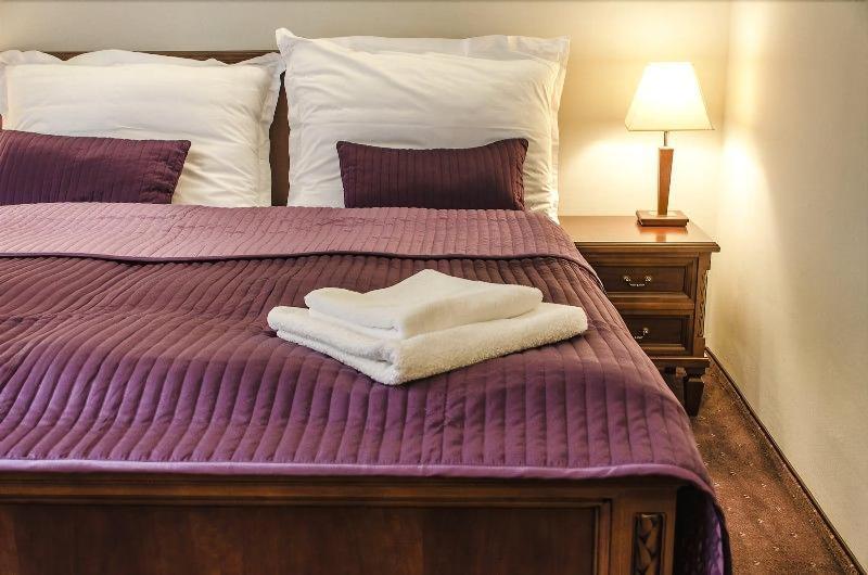 Hotel Park Avenue **** Pieszczany Zewnętrze zdjęcie